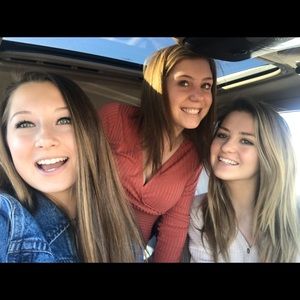 Meet your Posher, Maddie